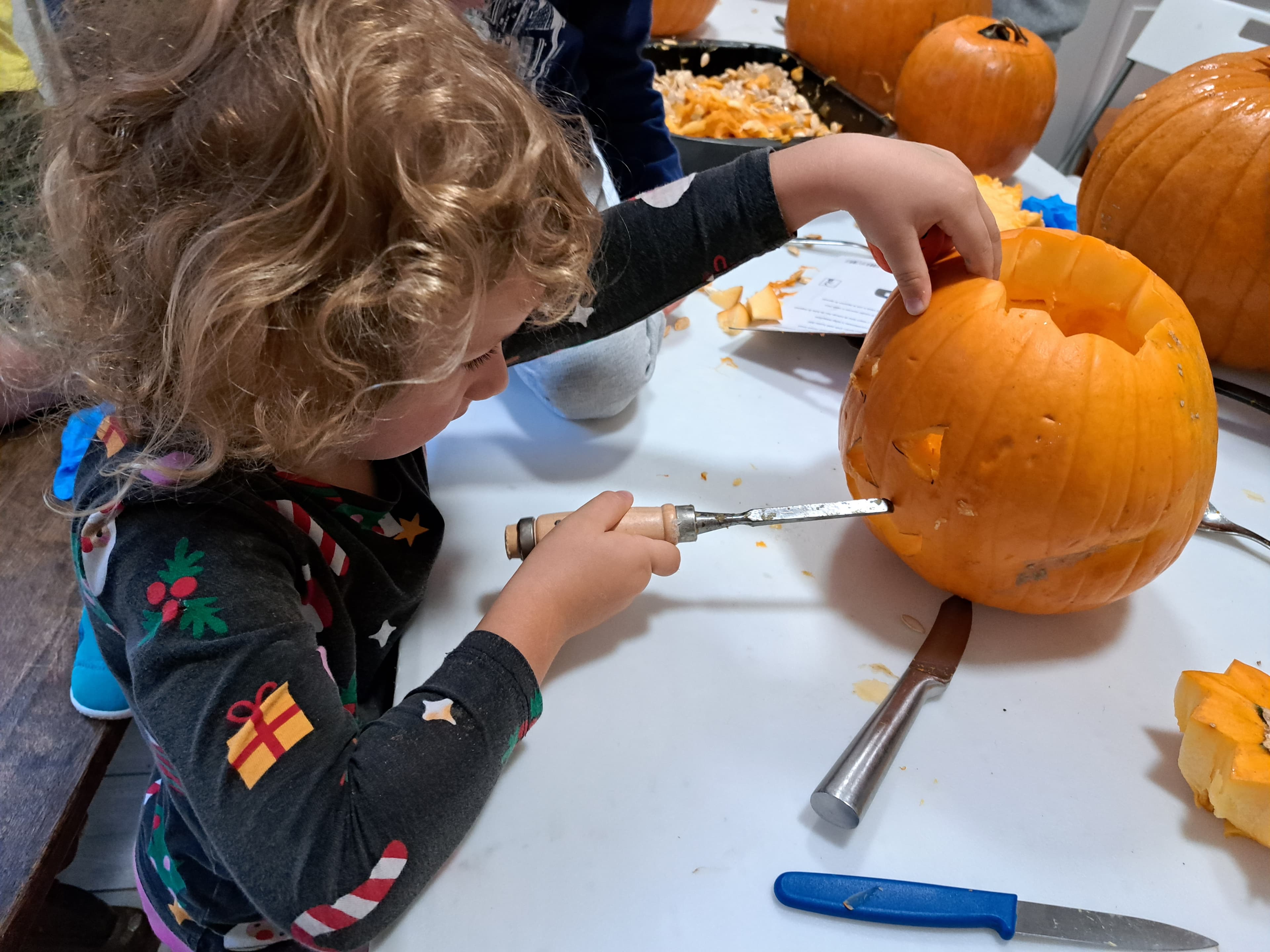 Strašidelně otevřeno v Geniátoru